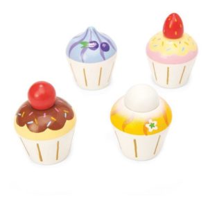 LE TOY VAN CUPCAKES